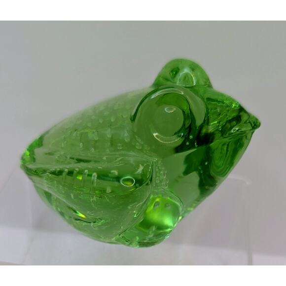 Neon Green Glass Frog Figurine Paperweight Controlled Bubble - Picture 1 of 6